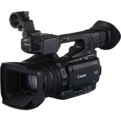 CANON XF200