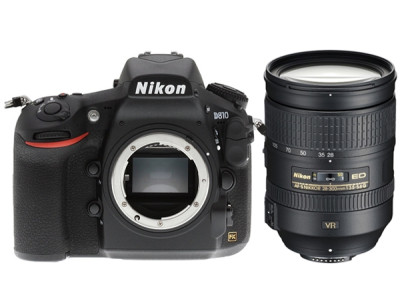 Nikon D810 Kit 28-300mm f/3.5-5.6G VR