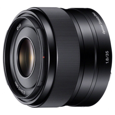 Sony 35mm f/1.8 (SEL35F18)