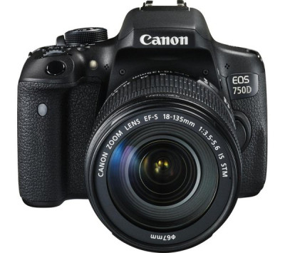 Canon EOS 750D Kit EF-S 18-135mm f/3.5-5.6 IS 