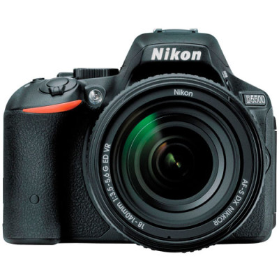Nikon D5500 Kit 18-140 VR