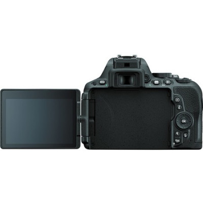 Nikon D5500 kit 18-55 VR